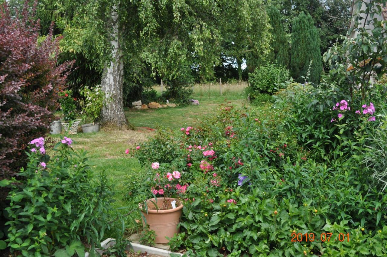 Ma Maison Bleue Saint-Brice-sous-Ranes Екстер'єр фото